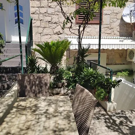 Apartment Studio Bilos